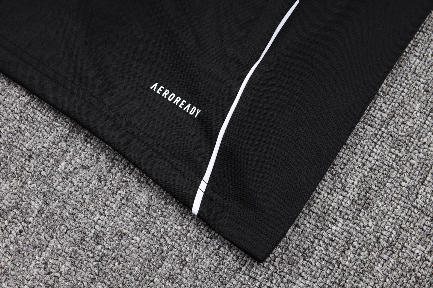 Conjunto de entrenamiento morado Edición especial del Real Madrid 2024-25 S-2XL