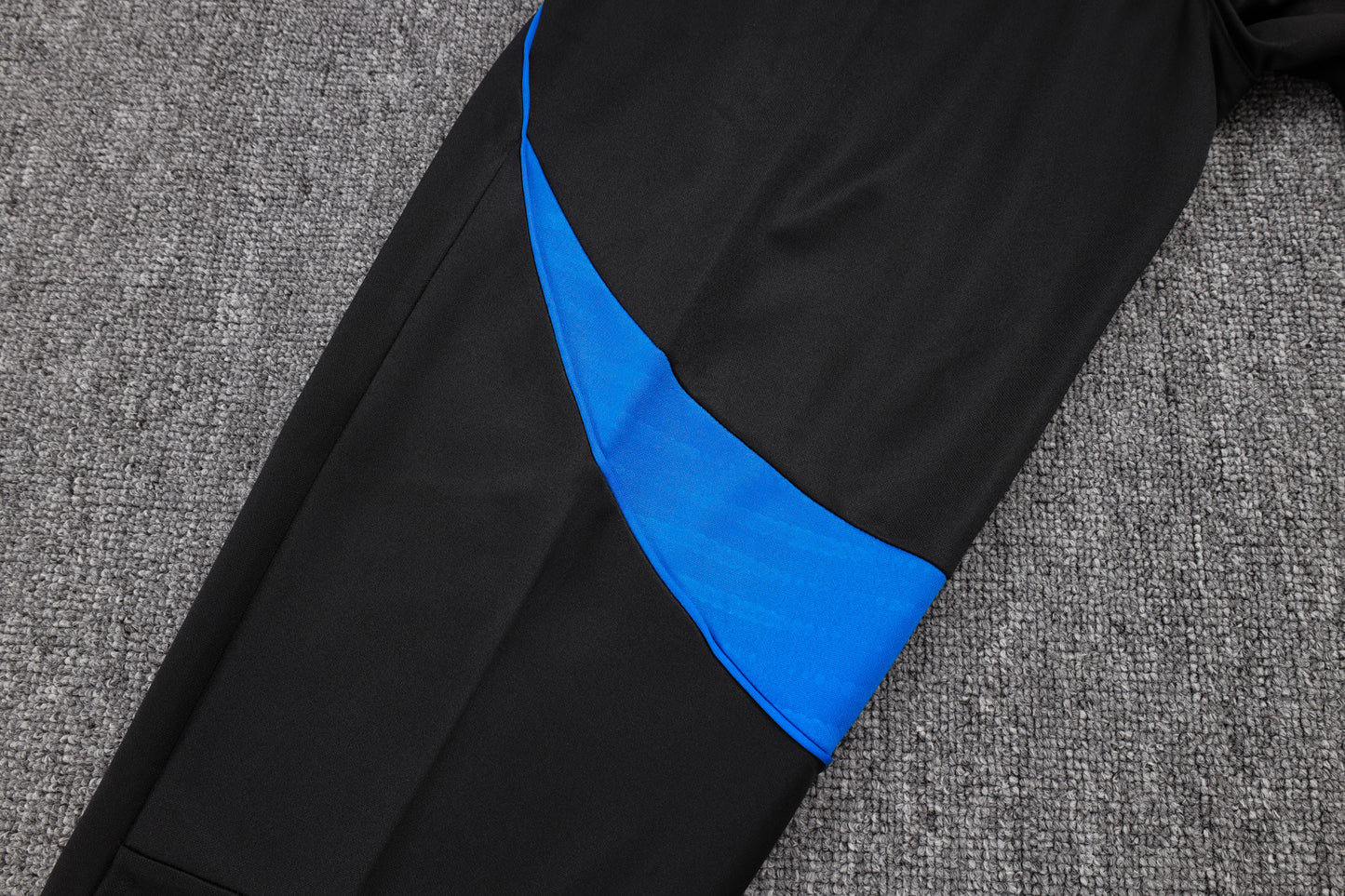 Conjunto de entrenamiento rojo del Barcelona 2024-25 (tallas S-2XL)