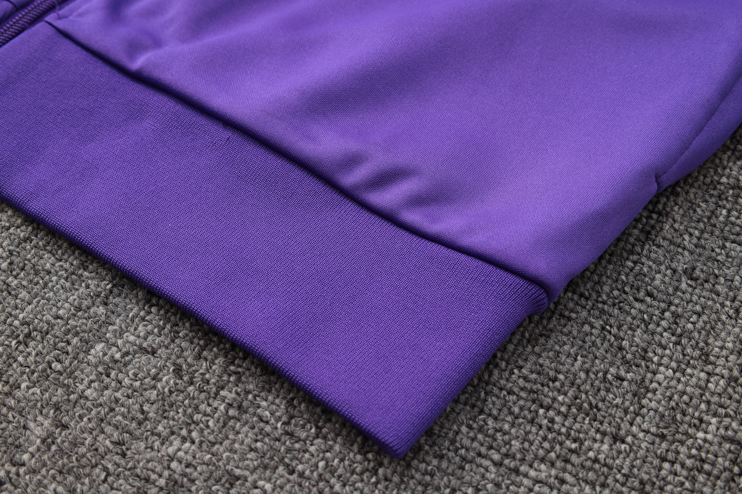 Conjunto de entrenamiento morado Edición especial del Real Madrid 2024-25 S-2XL