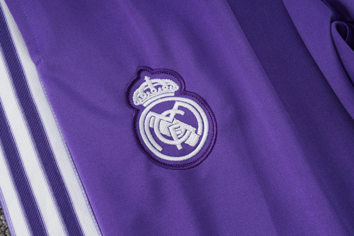 Conjunto de entrenamiento morado Edición especial del Real Madrid 2024-25 S-2XL