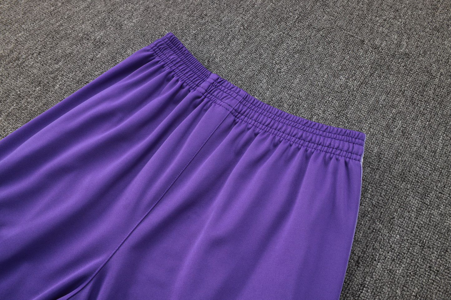 Conjunto de entrenamiento morado Edición especial del Real Madrid 2024-25 S-2XL