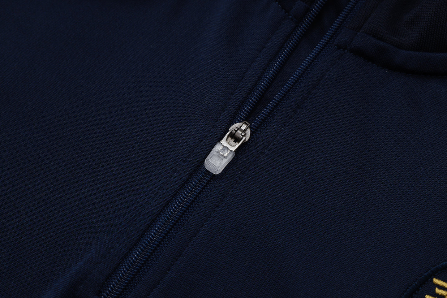 Conjunto de entrenamiento rojo del Barcelona 2024-25 (tallas S-2XL)