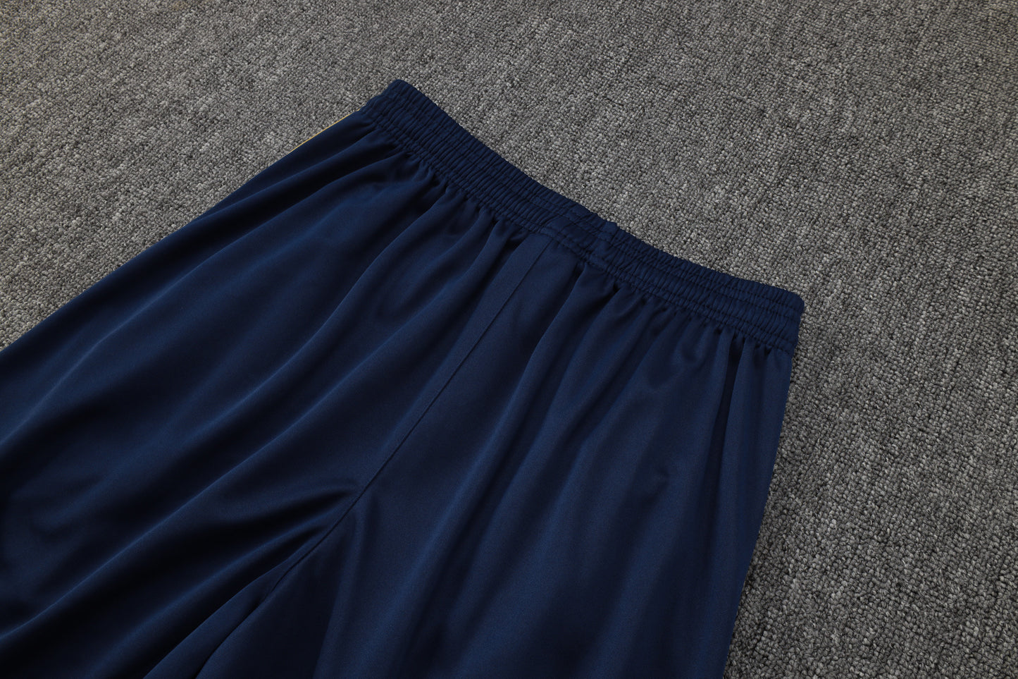 Conjunto de entrenamiento rojo del Barcelona 2024-25 (tallas S-2XL)