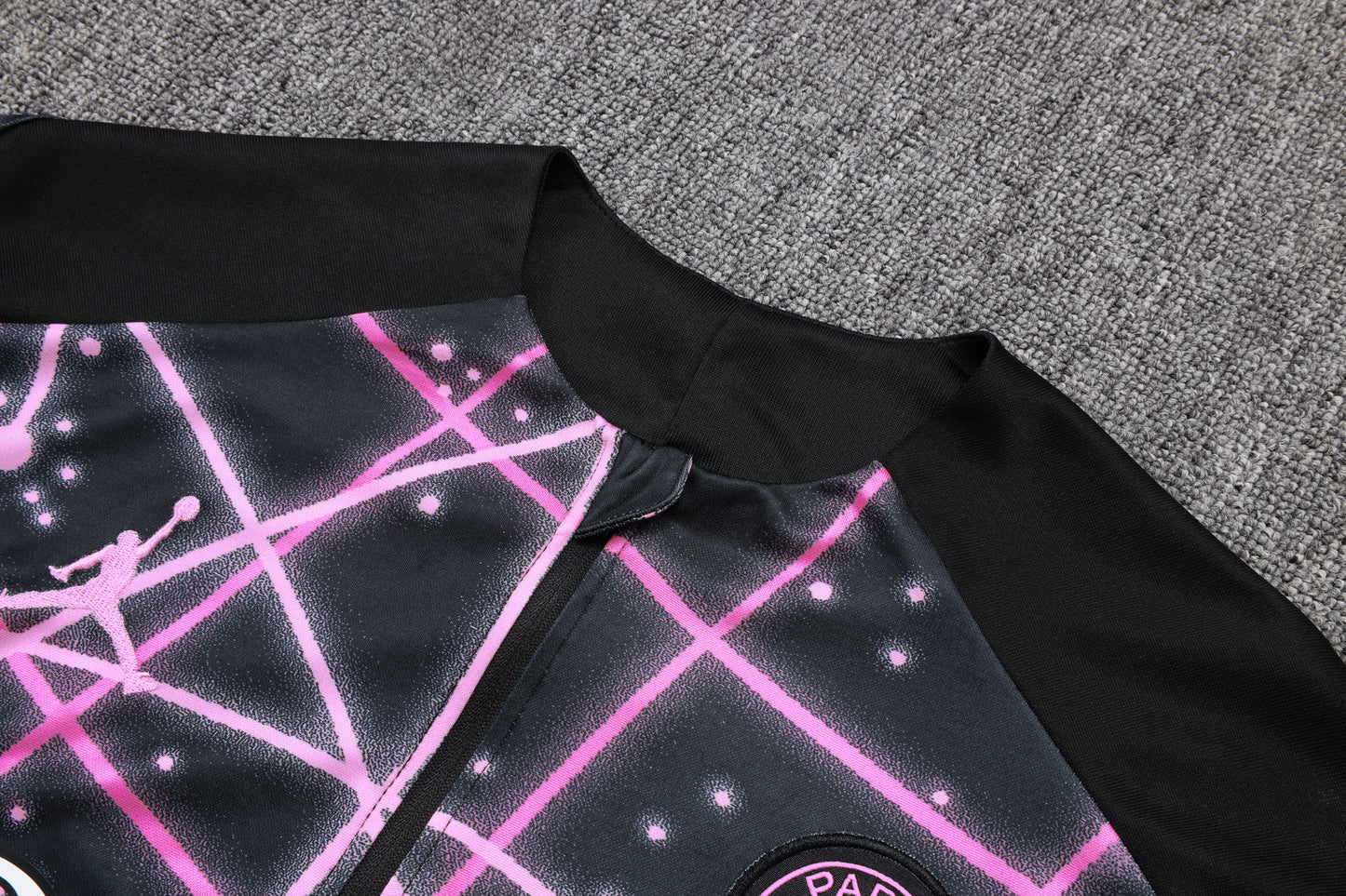 Conjunto de entrenamiento rojo del Barcelona 2024-25 (tallas S-2XL)