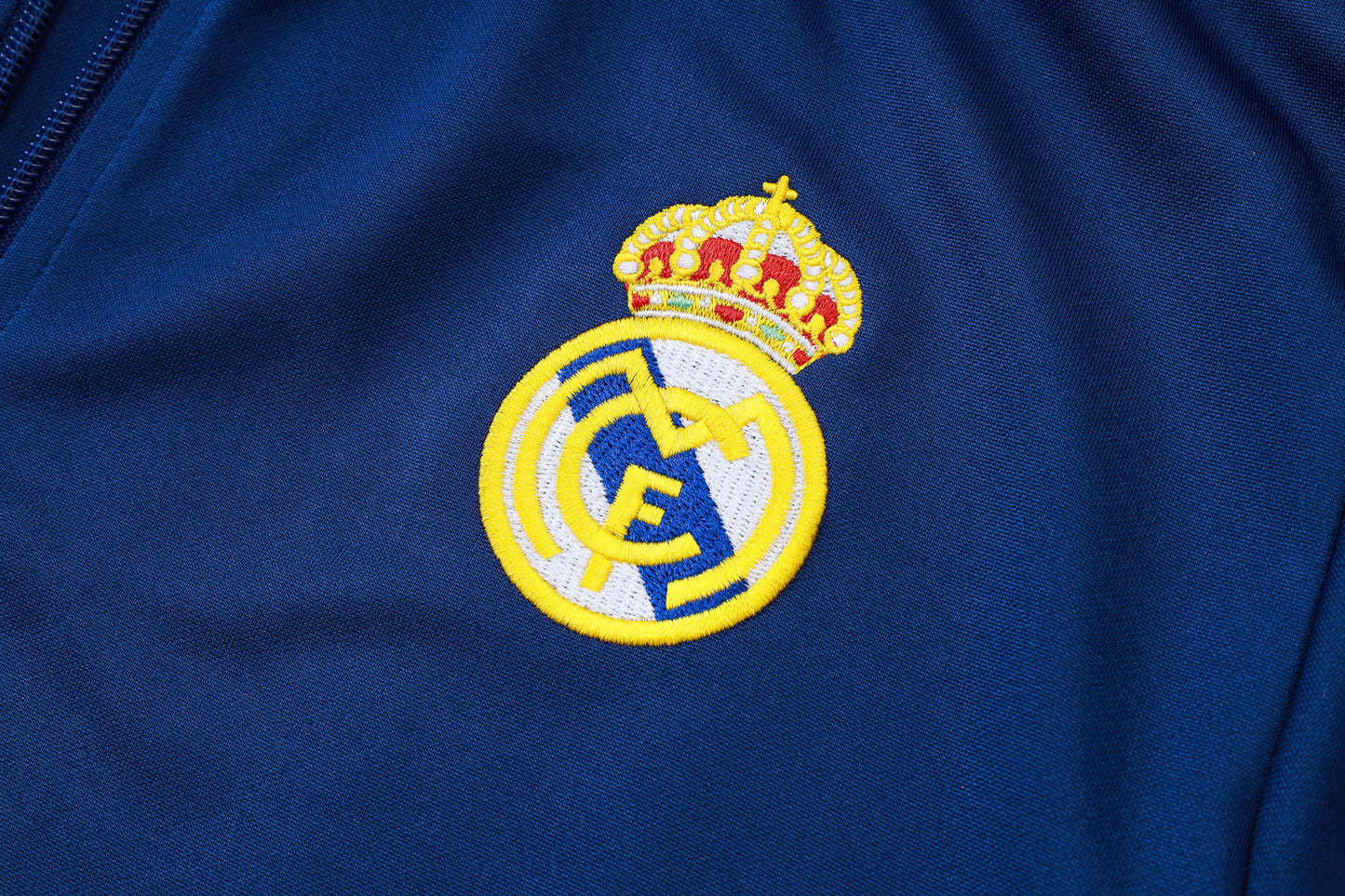 Conjunto de entrenamiento morado Edición especial del Real Madrid 2024-25 S-2XL
