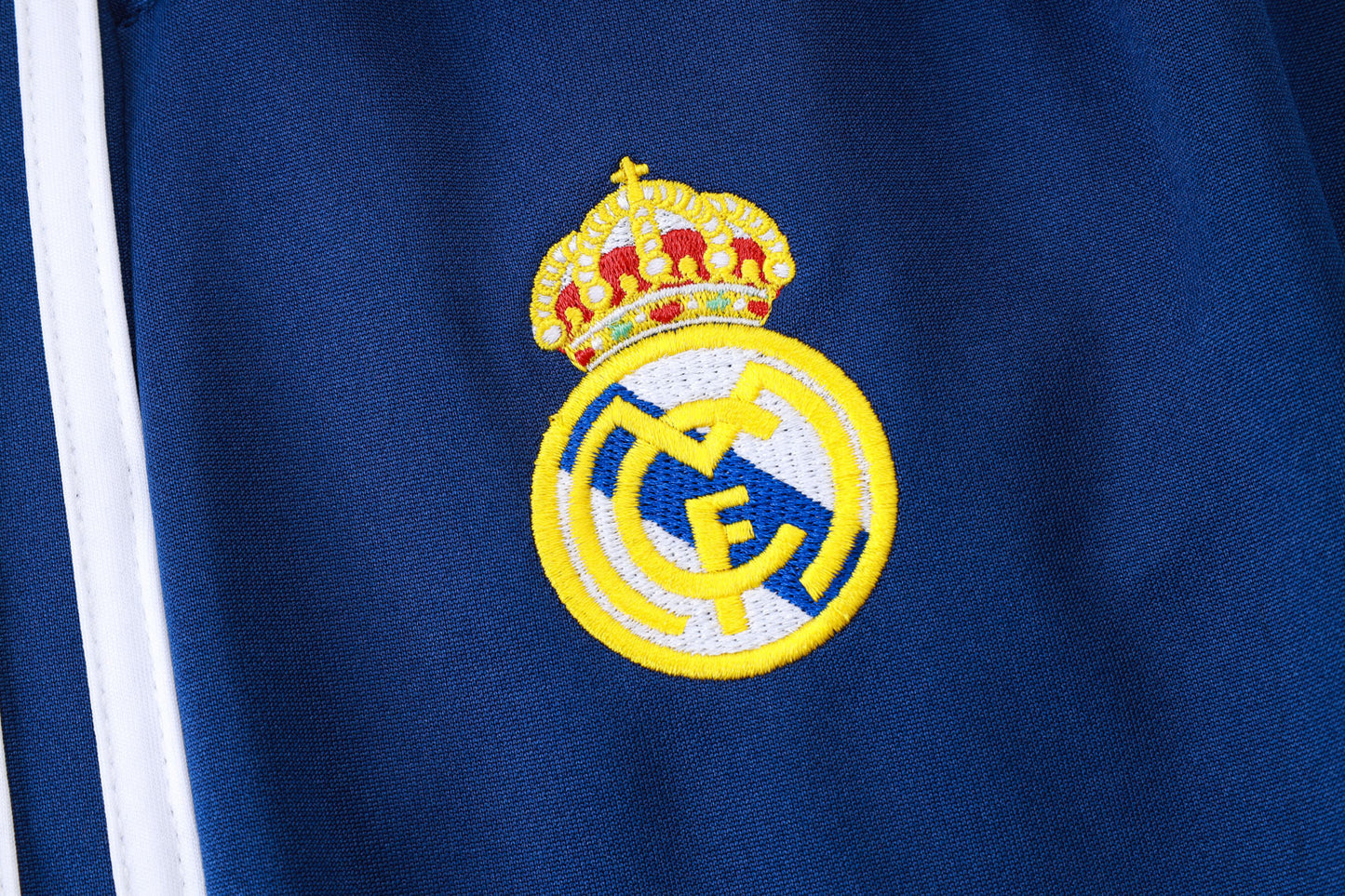 Conjunto de entrenamiento morado Edición especial del Real Madrid 2024-25 S-2XL