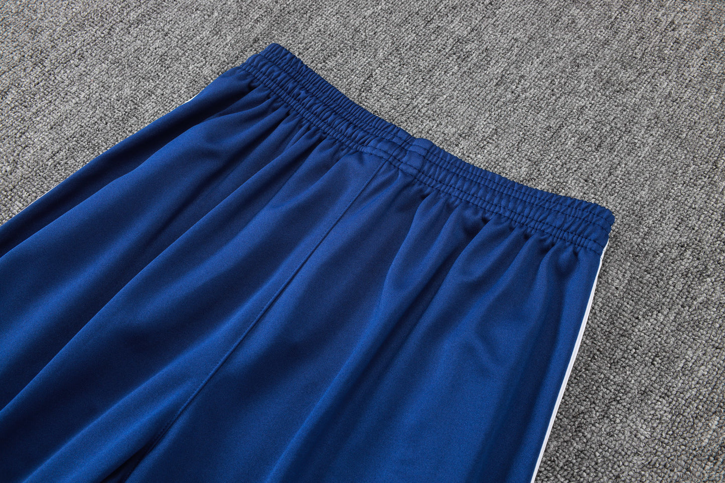 Conjunto de entrenamiento morado Edición especial del Real Madrid 2024-25 S-2XL