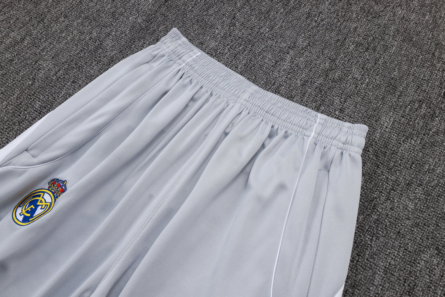 2025-26 Real Madrid off-white gray training suit S-2XL