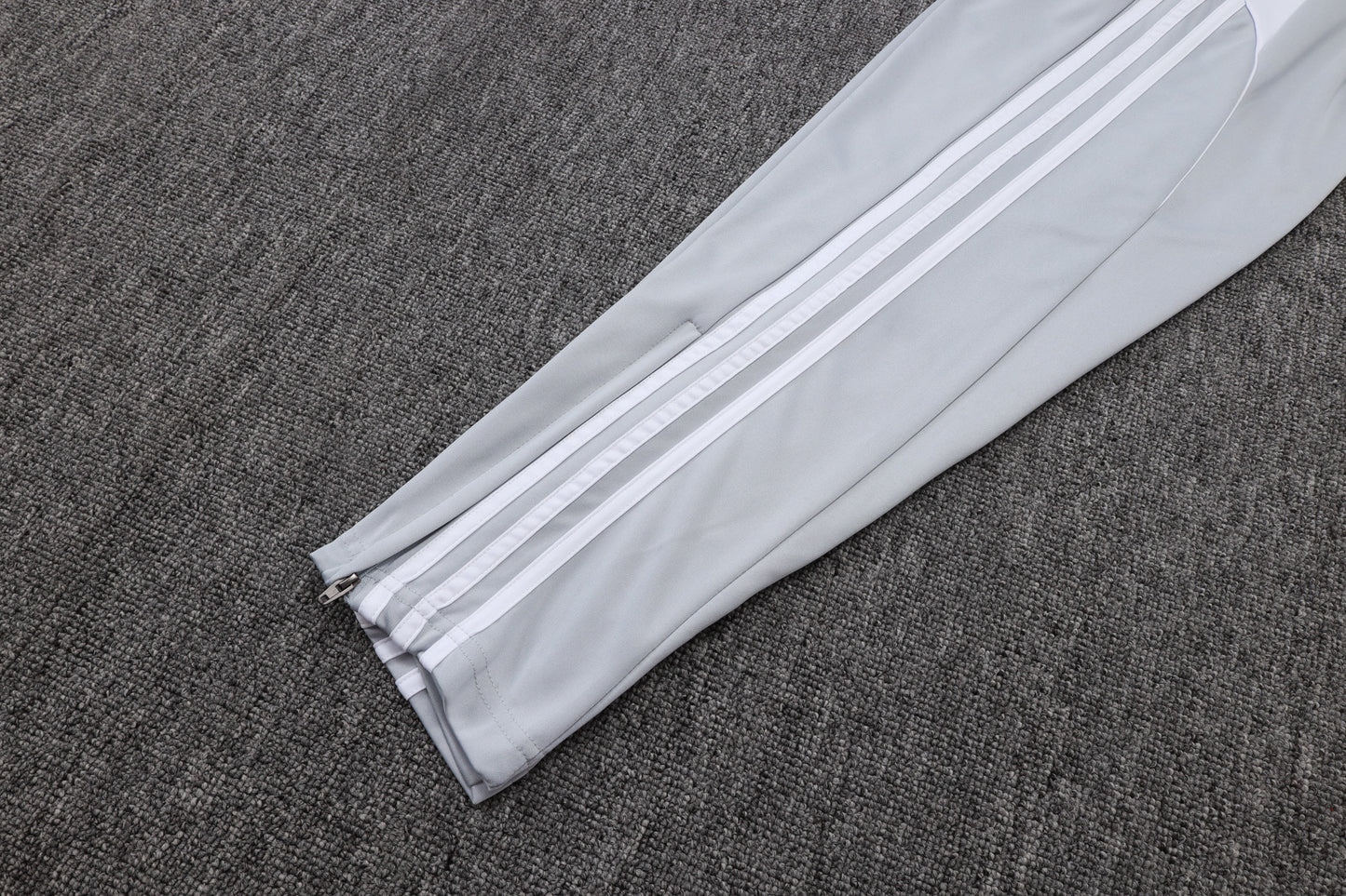 2025-26 Real Madrid off-white gray training suit S-2XL