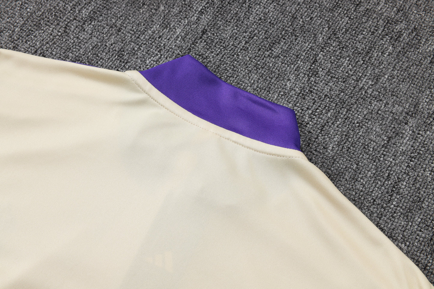 2023-24 Paris Saint-Germain PSG BEIGE Trainingsanzug-Set