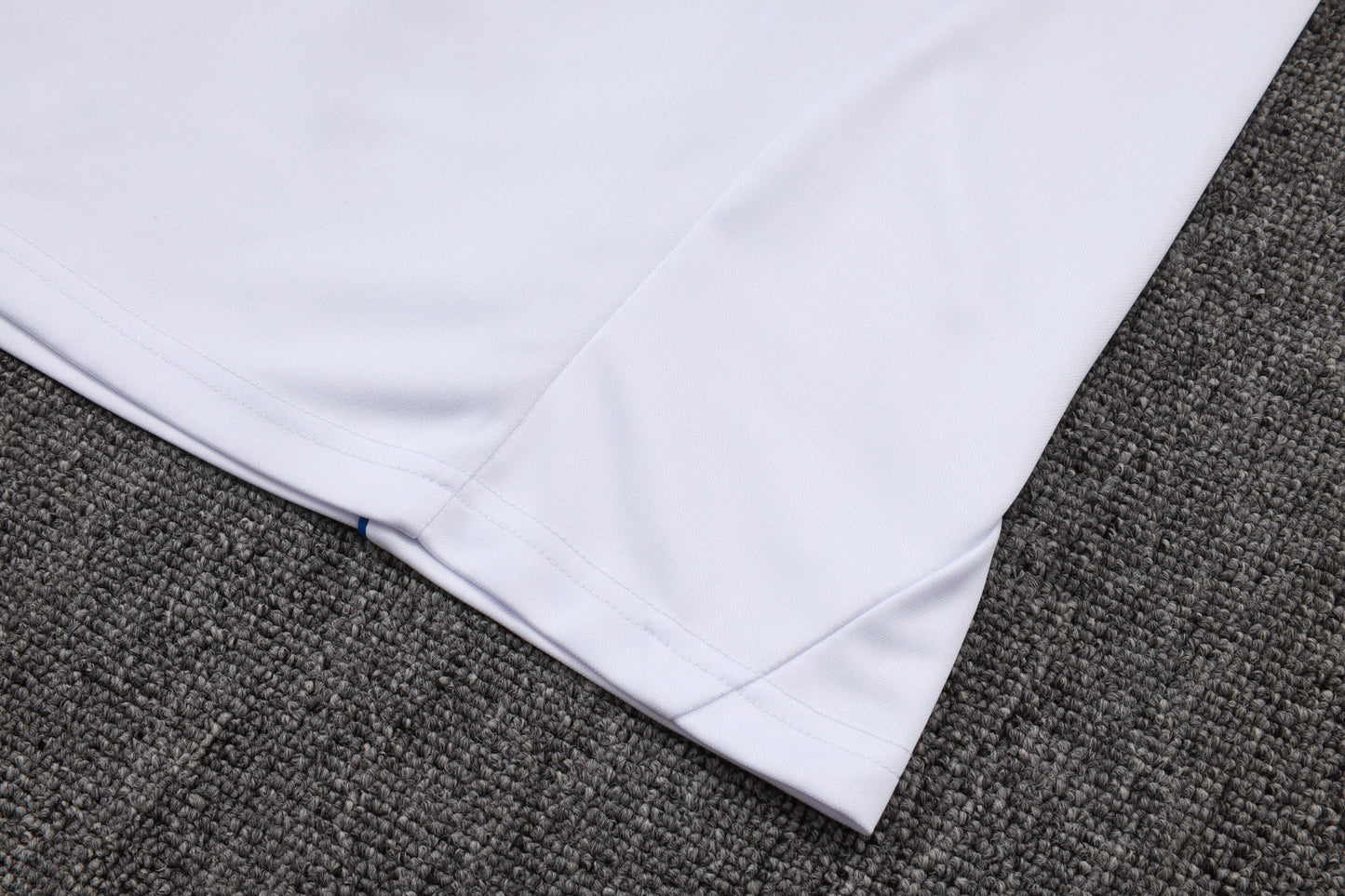 Conjunto de entrenamiento rojo del Barcelona 2024-25 (tallas S-2XL)