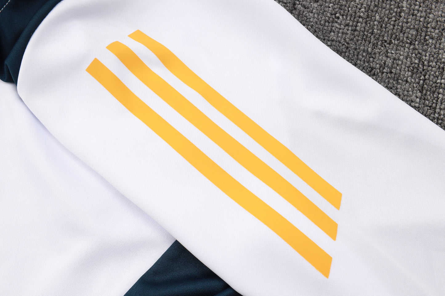 2024-25 Real Madrid White Training Suit Kit Long zipper S-2XL