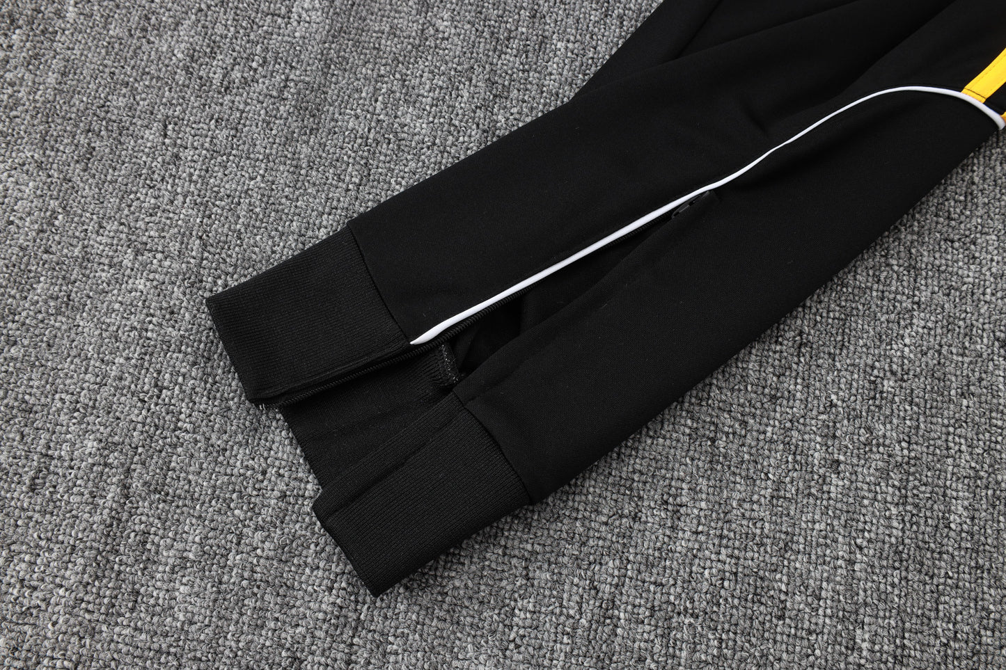 Conjunto de entrenamiento morado Edición especial del Real Madrid 2024-25 S-2XL