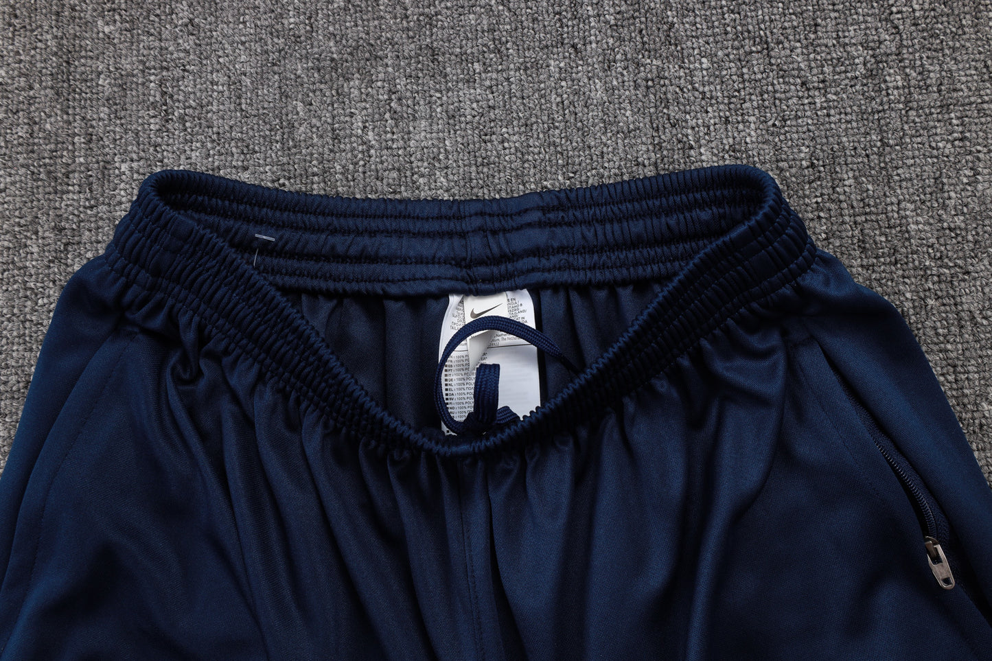 Conjunto de entrenamiento rojo del Barcelona 2024-25 (tallas S-2XL)