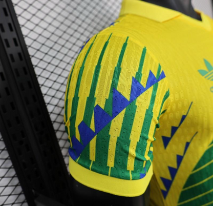 2026 Brasilien Gelb mit grünen und blauen geometrischen Mustern Spieler S-2XL