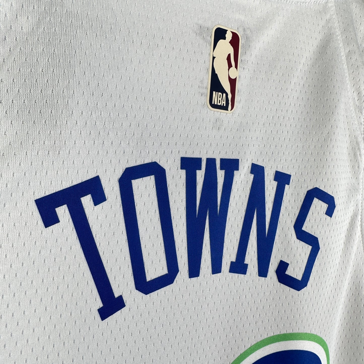 NBA 2024-25 Timberwolves Retro No. 32 TOWNS