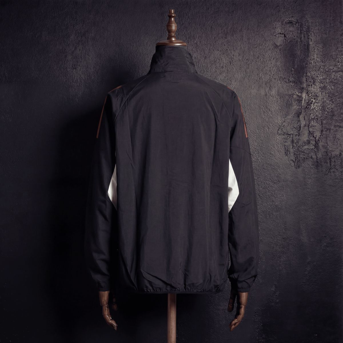 2026-27 Liverpool Black Jacket Windbreaker S-2XL