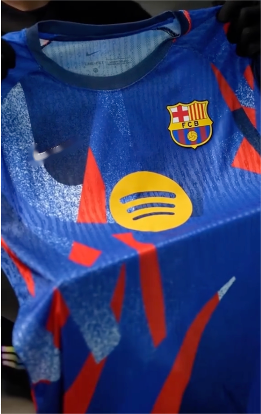 Barcelona Kit de 5 Piezas Versión Jugador Tallas S–2XL