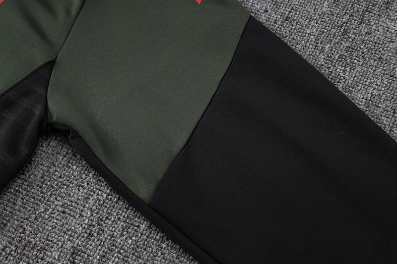 Conjunto de entrenamiento rojo del Bayern Múnich 2024-25 (tallas S-2XL)