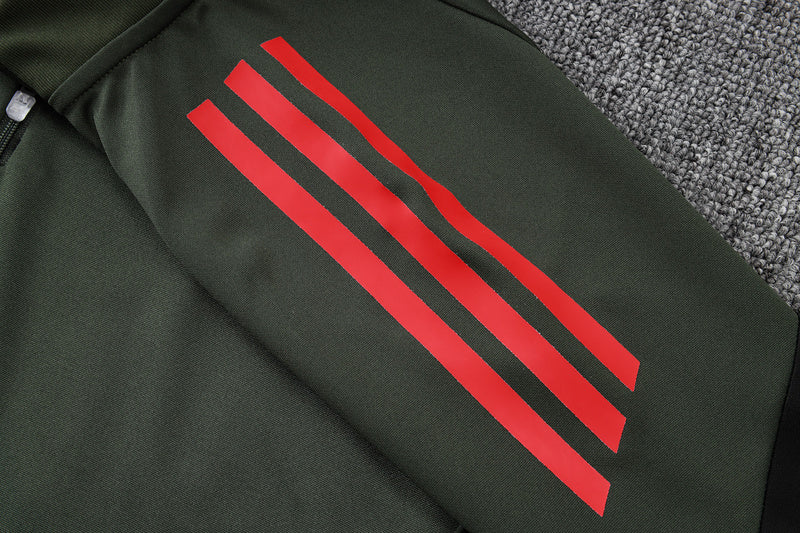 Conjunto de entrenamiento rojo del Bayern Múnich 2024-25 (tallas S-2XL)