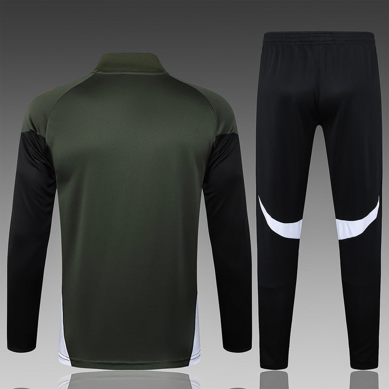 Conjunto de entrenamiento rojo del Bayern Múnich 2024-25 (tallas S-2XL)