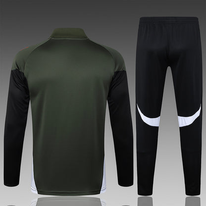 Conjunto de entrenamiento rojo del Bayern Múnich 2024-25 (tallas S-2XL)