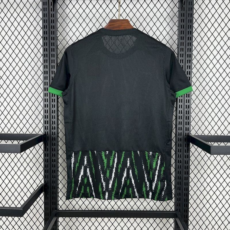 2024-25 Rayo Vallecano Heimtrikot