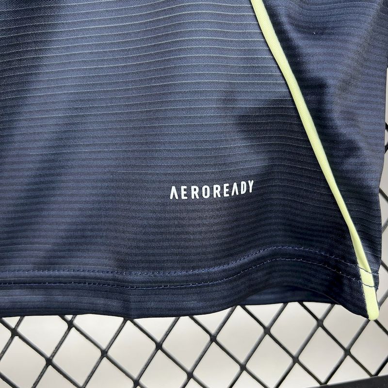 Camiseta de manga larga local del Real Madrid 2025-26 (tallas S-2XL)