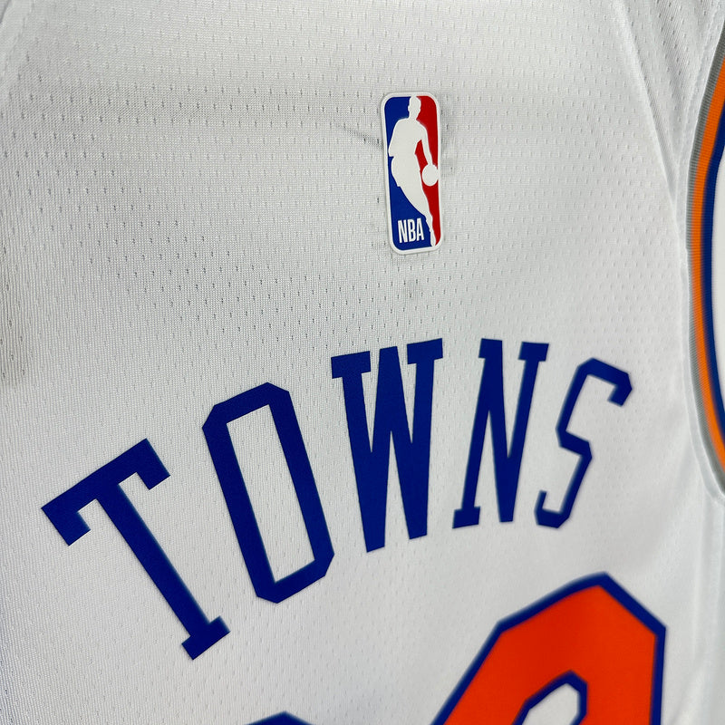 NBA 2025-26 New York Knicks  32 TOWNS White