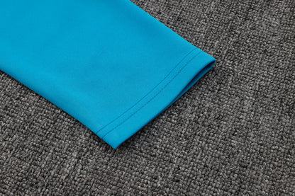 Conjunto de entrenamiento azul claro del Manchester City 2023-2024