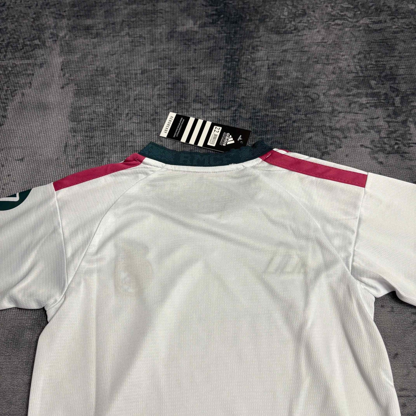 2026-27 Real Madrid Heimtrikot Kinder GRÖSSE 16-28