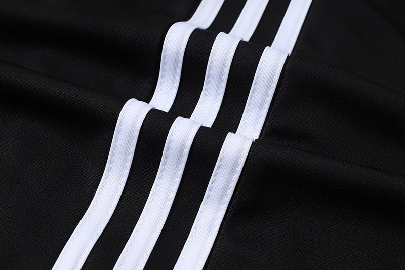 2026-27 Liverpool White Half Zip Training Suit Adults Or Children