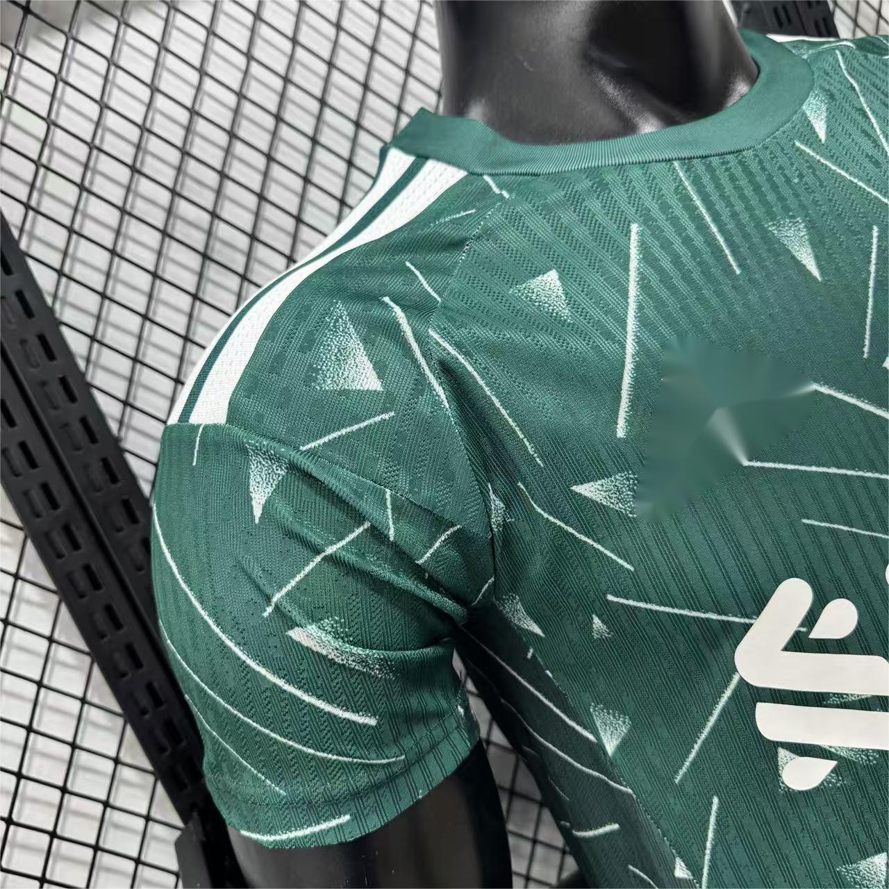 2026-27 Liverpool Goalkeeper Player S-2XL