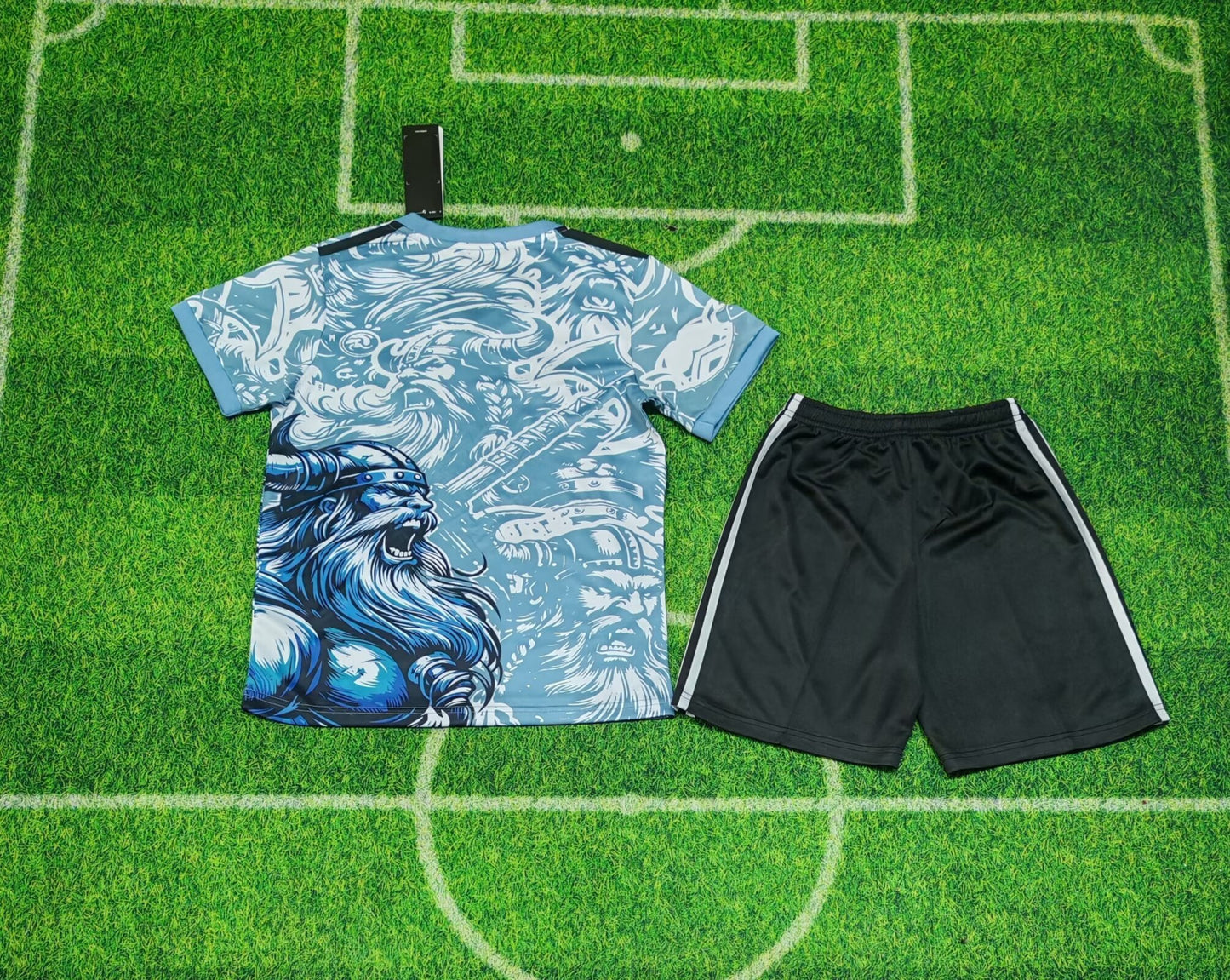 Camiseta infantil visitante del Real Madrid 2024-25