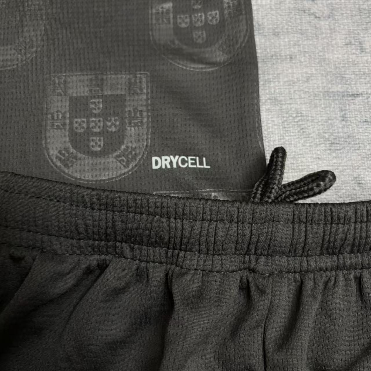 Kinderbekleidung 2024-25 Deutschland Heimgröße 16-28