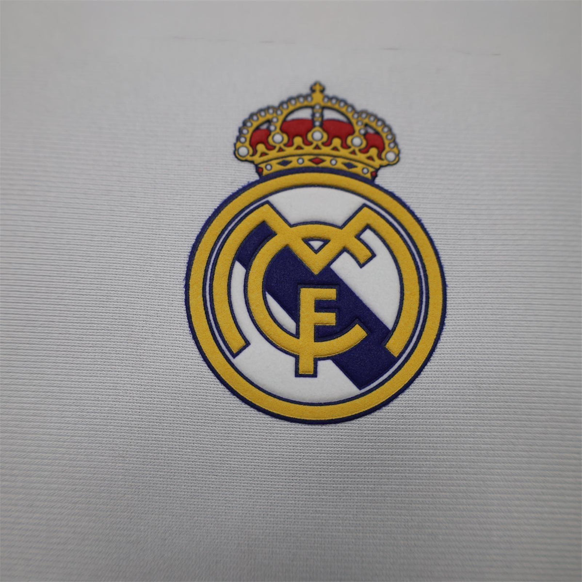 2025-26 Real Madrid Casual Retro Player S-2XL