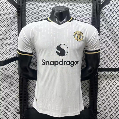2026-27 Manchester United Auswärtstrikot Weiß mit goldenem Besatz Spieler S-3XL