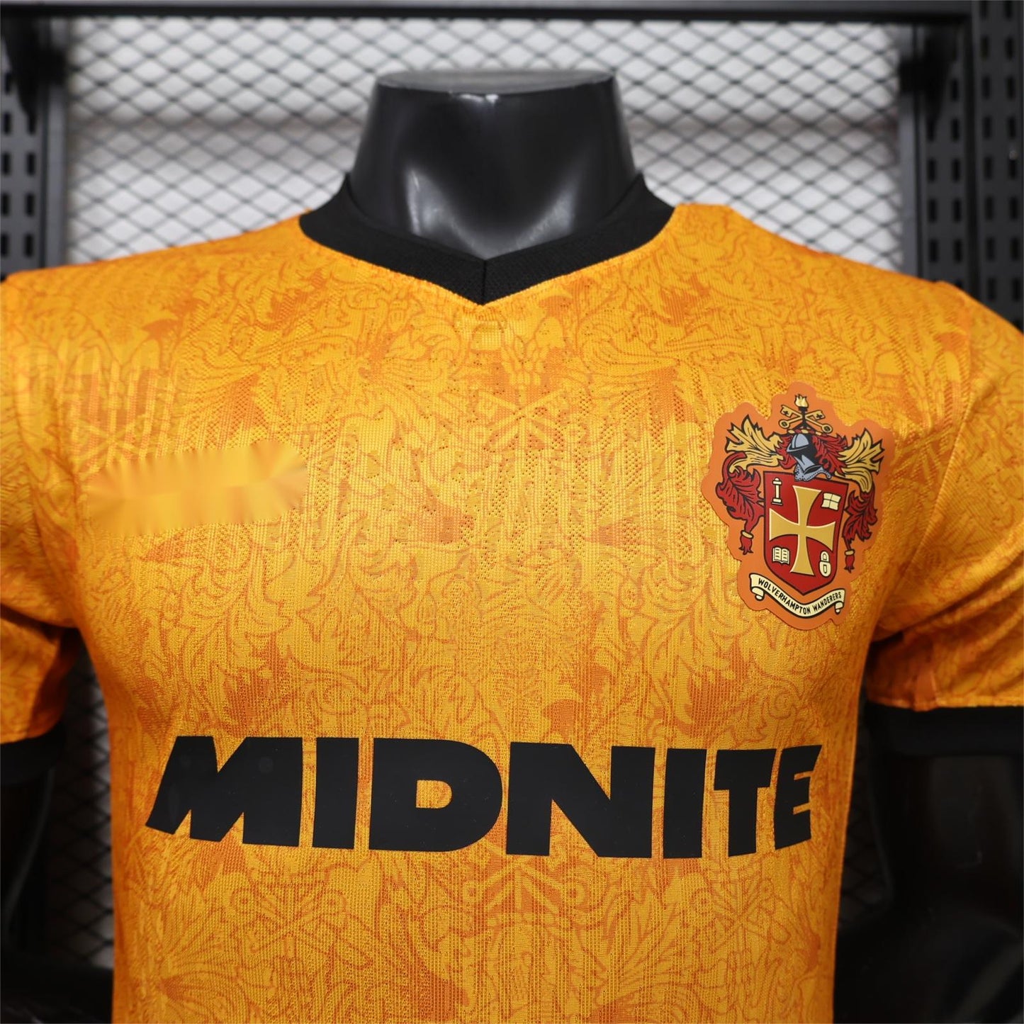 2026-27 Wolverhampton Wanderers Home Player S-2XL