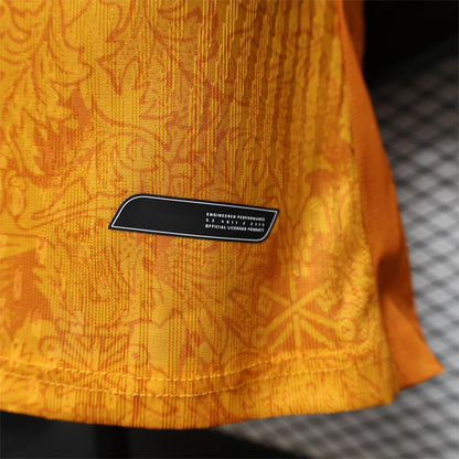 2026-27 Wolverhampton Wanderers Home Player S-2XL