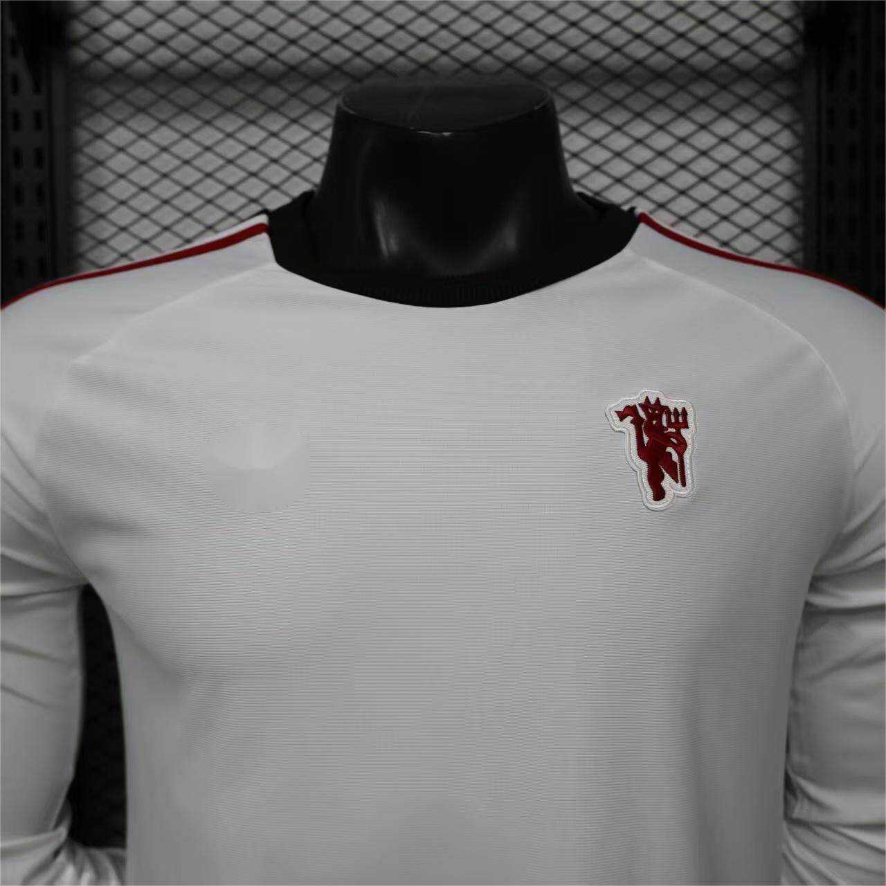 2026-27 Manchester United Casual Long Sleeved Player S-3XL