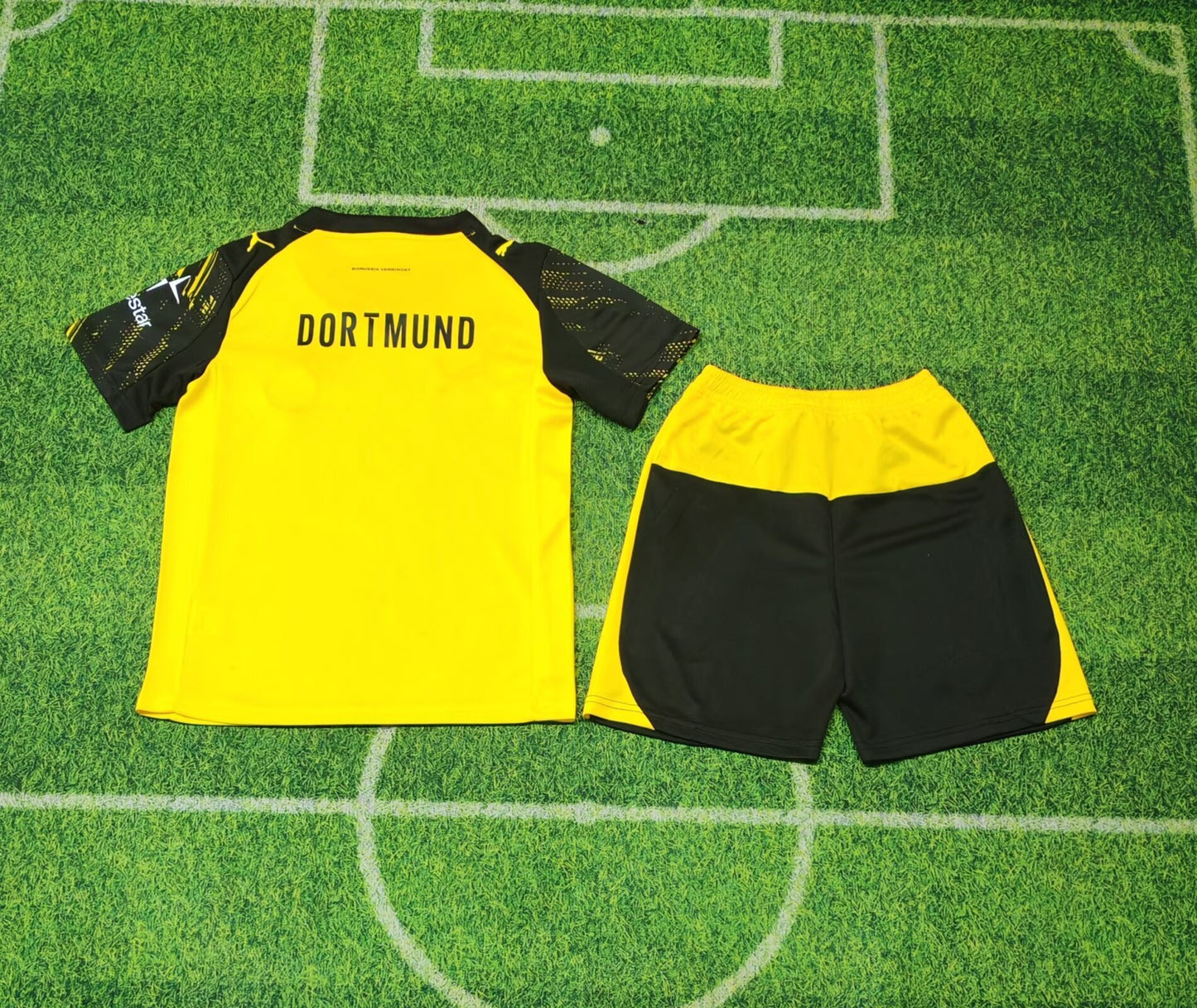 2025-26 BVB Home (vadafone) KIDS 16-28