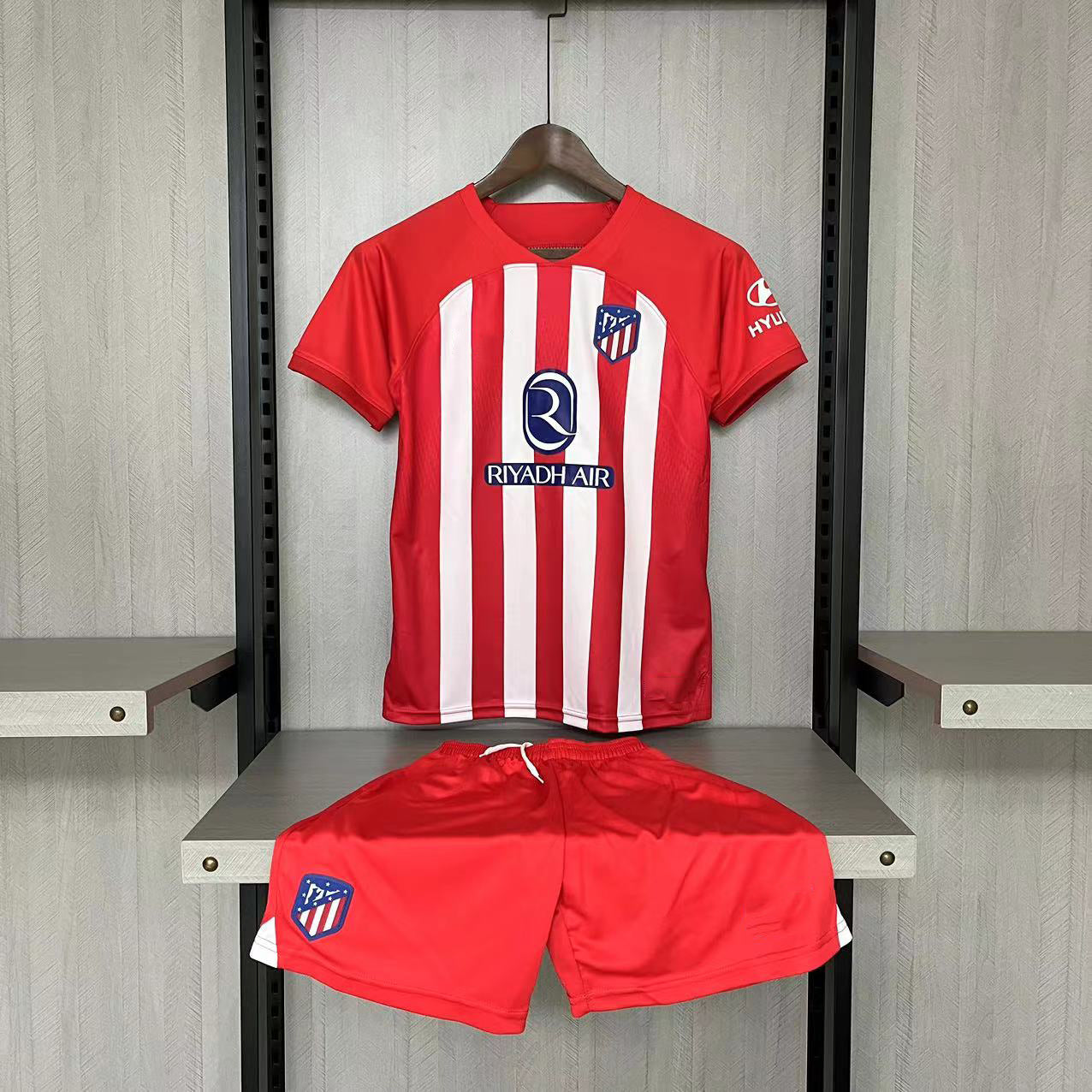 Vêtements pour enfants 2023-24 Atletico Madrid domicile tailles 16-28