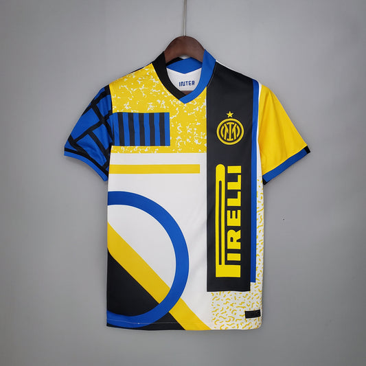 20-21 Inter Milan fourth away