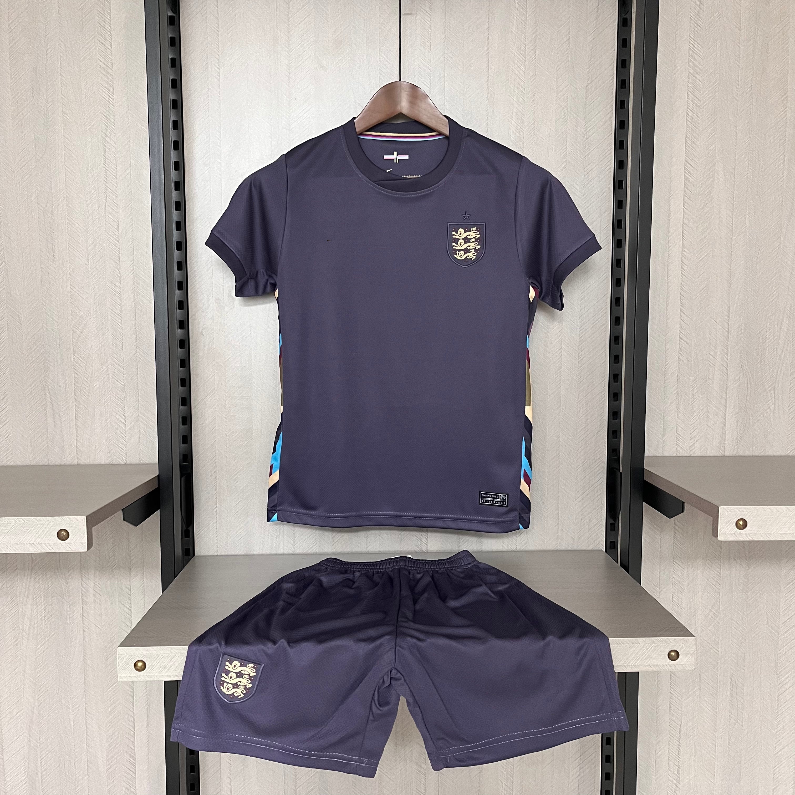 Children's clothing 2024-25 England away sizes 16-28 – HUGO BOX