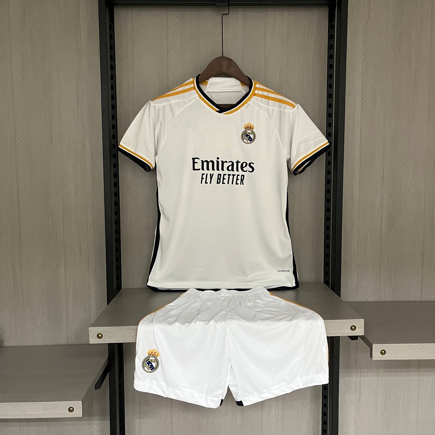 Kids 2023-24 Real Madrid Home Size 16-28