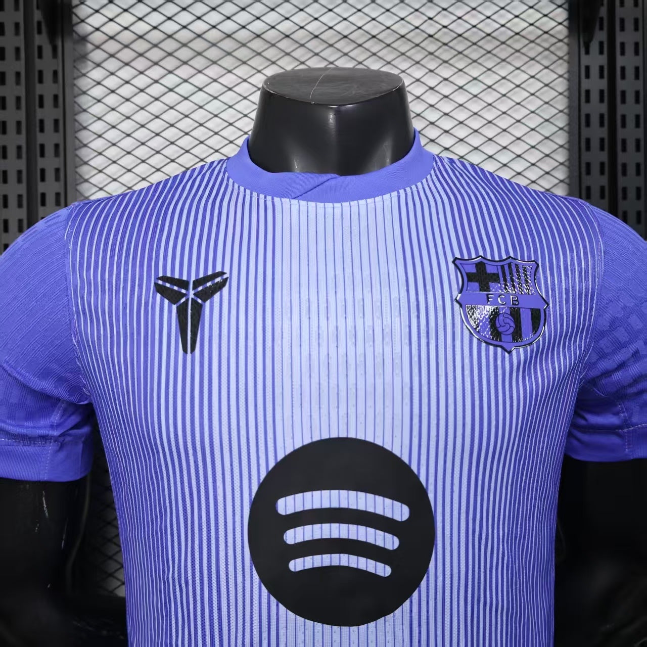 Segunda equipación visitante del Barcelona 2024-25 (talla S-2XL)