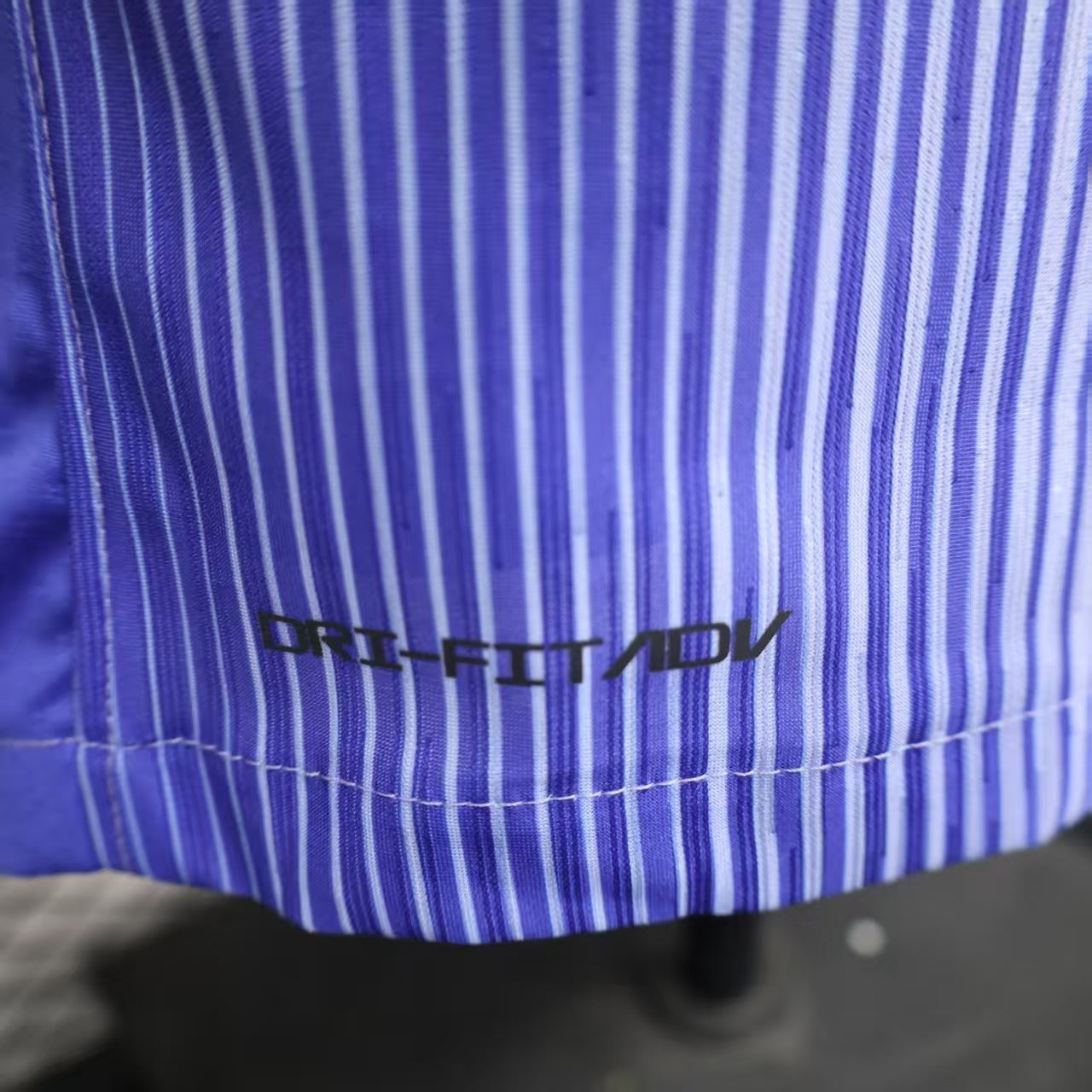 Segunda equipación visitante del Barcelona 2024-25 (talla S-2XL)