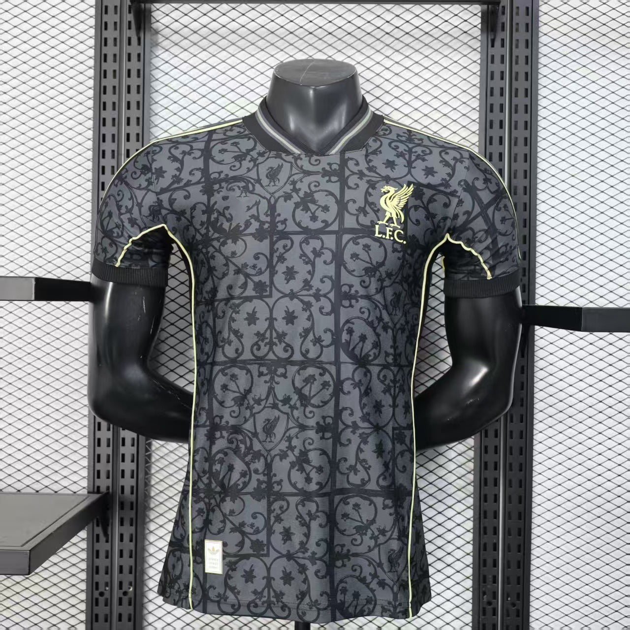 2025-26 Liverpool Special Black Player S-2XL