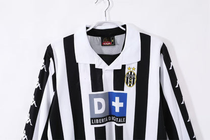 2015-16 Juventus Away Retro Long Sleeve S-2XL