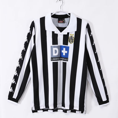2015-16 Juventus Away Retro Long Sleeve S-2XL